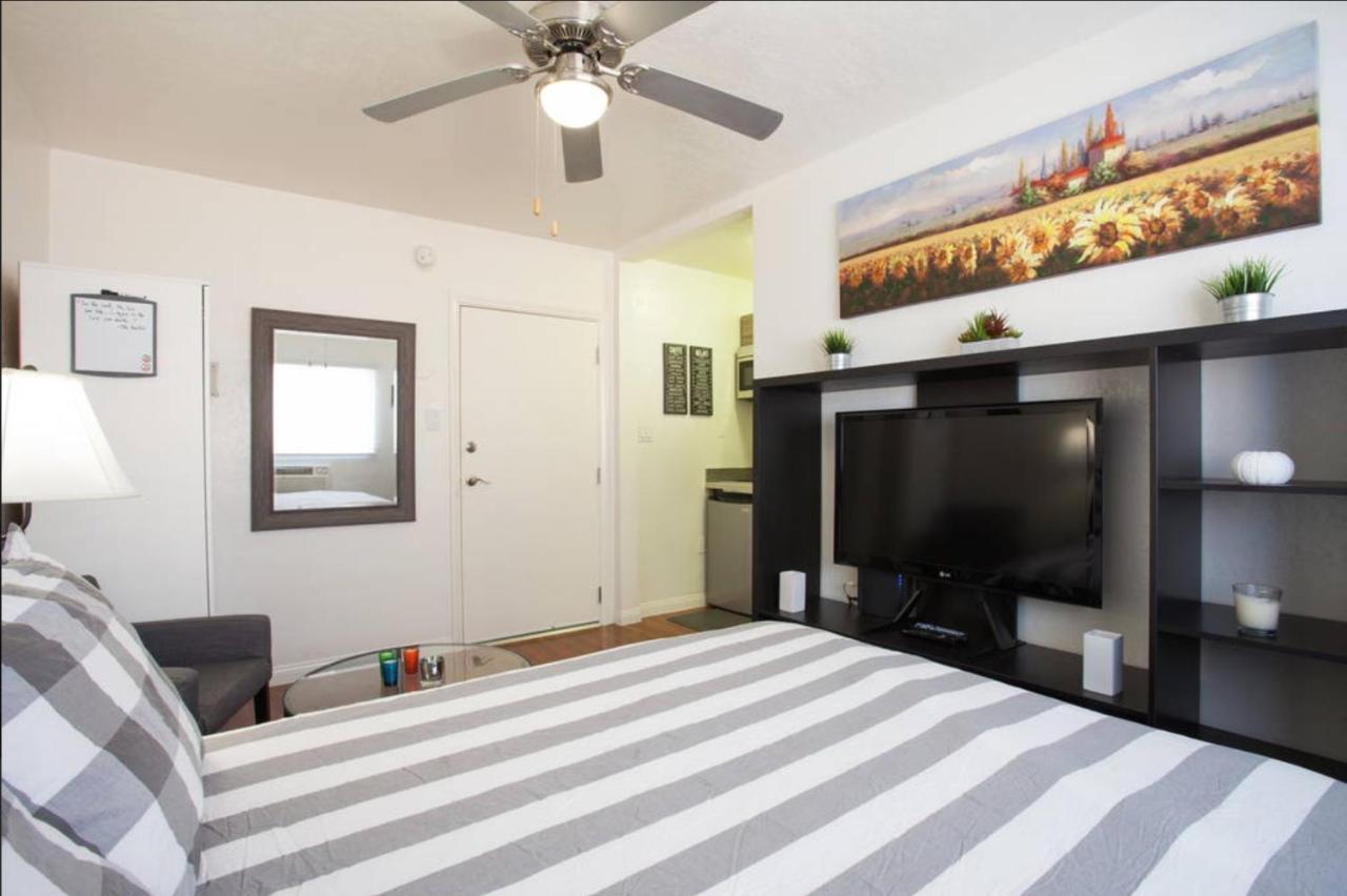 Hollywood Deluxe Suites Λος Άντζελες Εξωτερικό φωτογραφία